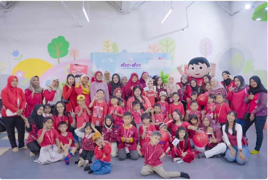 Yuri dee-dee Ajak Anak dan Orang Tua Belajar Kesehatan Kulit Lewat "Playdate with dee-dee" di Solo